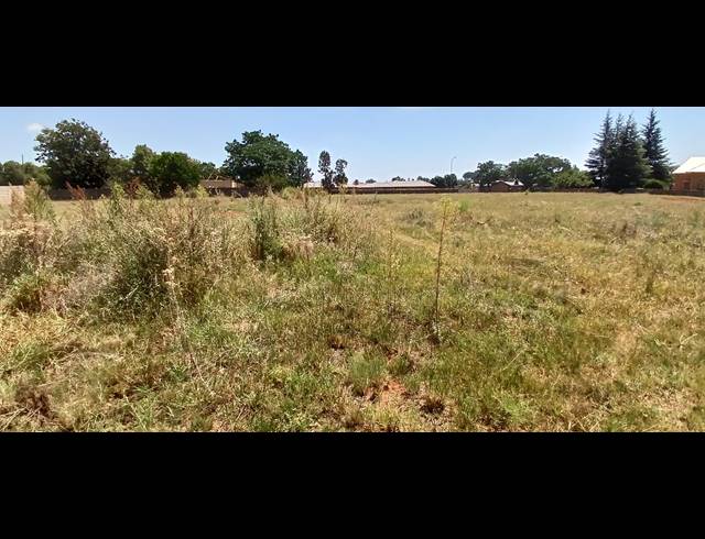 9,786M² VACANT LAND FOR SALE IN KOOKRUS